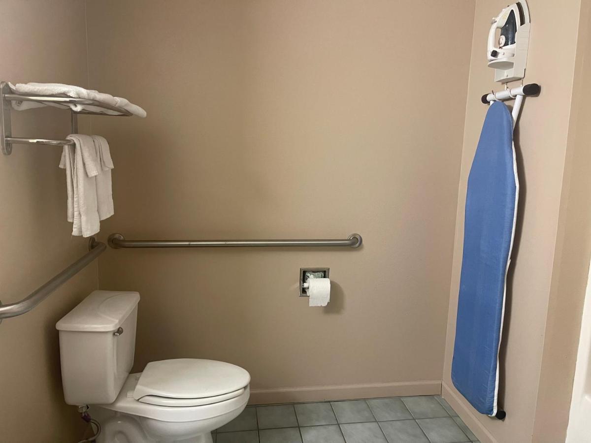 Highland Inn Denham Springs Baton Rouge East מראה חיצוני תמונה